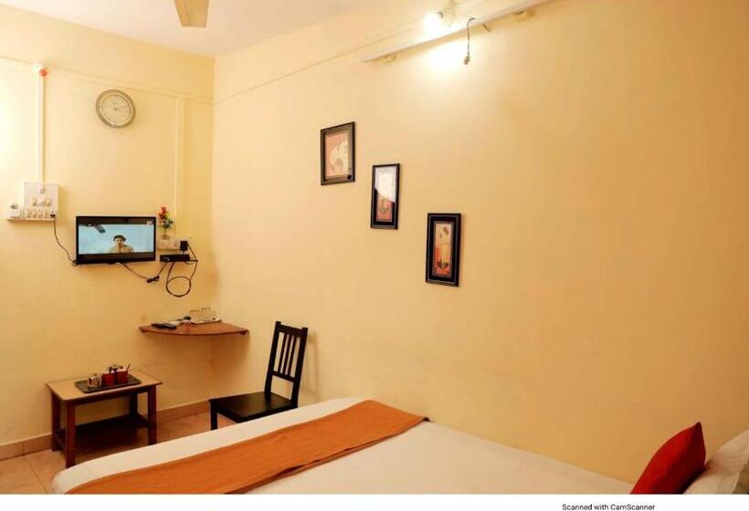 בית מלון כפרי Nisarg Resort