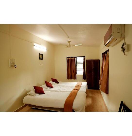 בית מלון כפרי Nisarg Resort