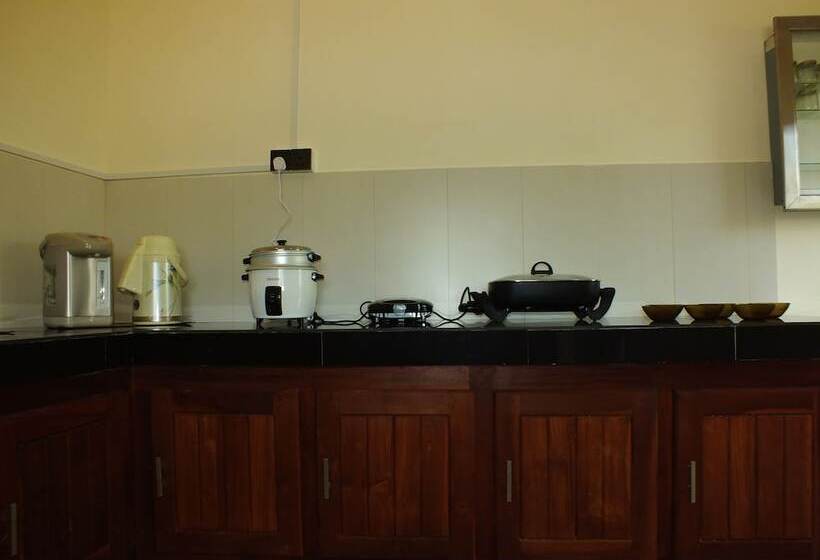 호텔 Sumadu Home Stay Yala