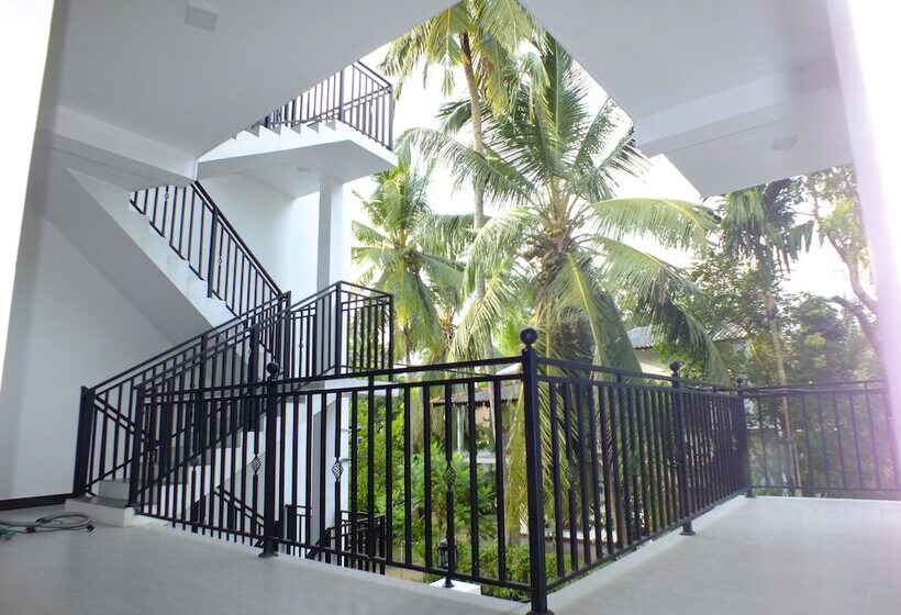 호텔 Sumadu Home Stay Yala