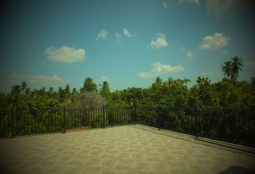 호텔 Sumadu Home Stay Yala