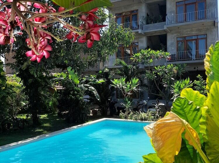 בית מלון כפרי Surf Gangs Arugambay