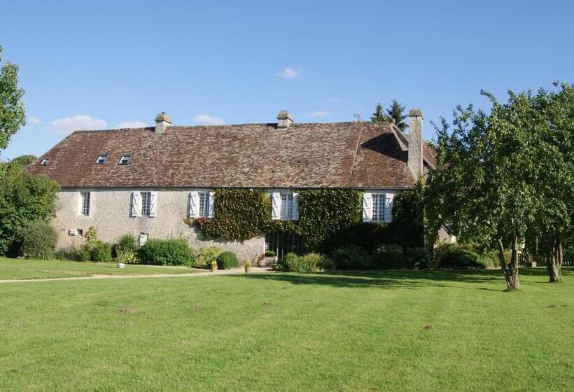Manoir De La Pataudière B&b
