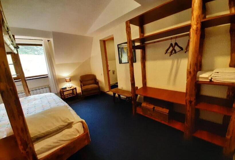 펜션 Lermont Guest House