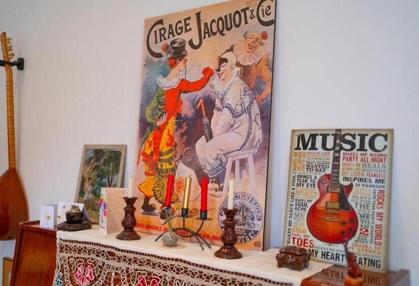 펜션 Lermont Guest House