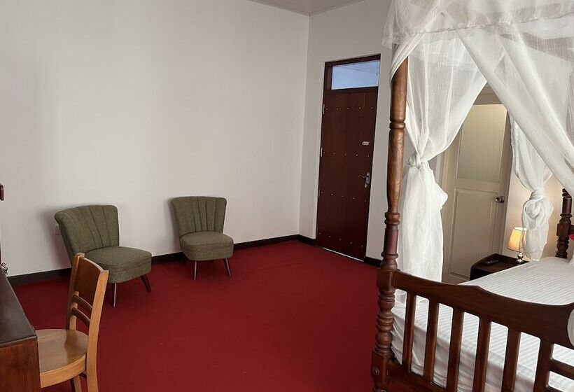 Пансион Siloonaa Garden Villa