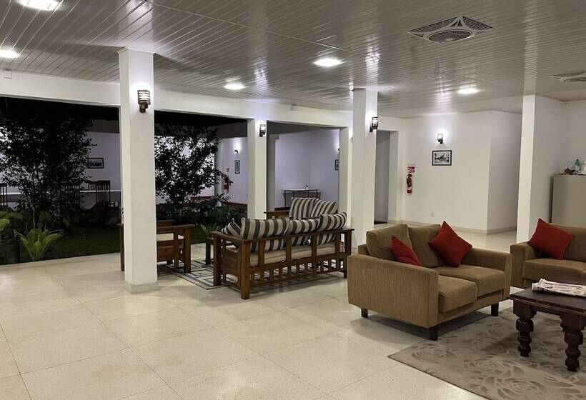 Пансион Siloonaa Garden Villa