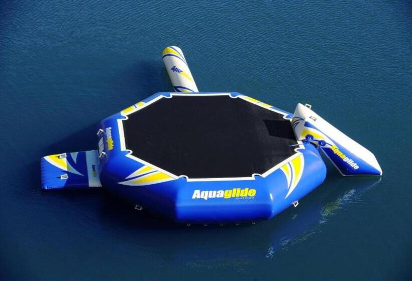 פנסיון Villa Rava Hotel & Restaurant