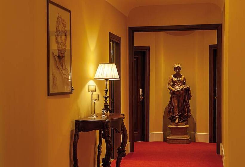 منتجع Borgo Pilotti Hotel & Restaurant