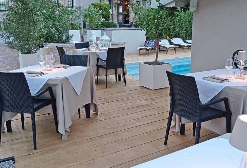 منتجع Borgo Pilotti Hotel & Restaurant