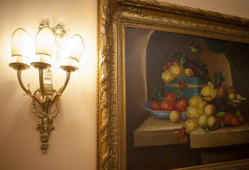 منتجع Borgo Pilotti Hotel & Restaurant