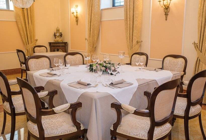 منتجع Borgo Pilotti Hotel & Restaurant