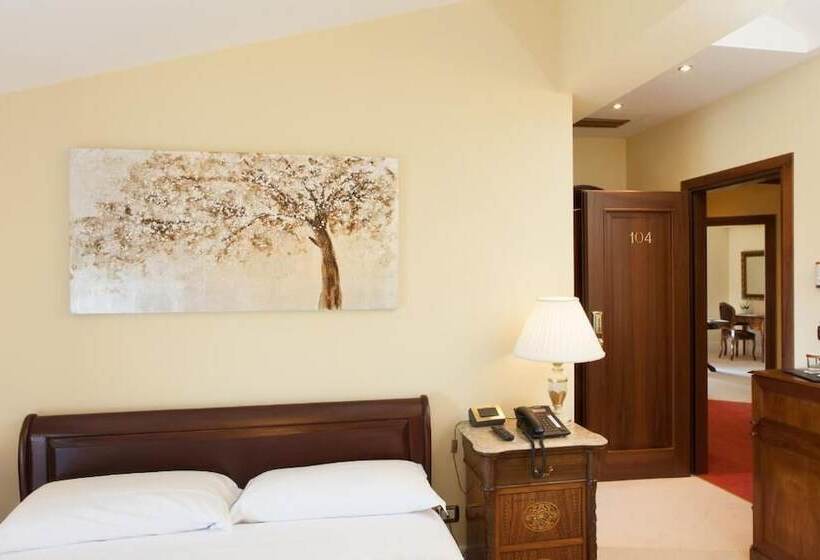 منتجع Borgo Pilotti Hotel & Restaurant