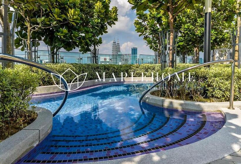 Отель The Robertson Kuala Lumpur