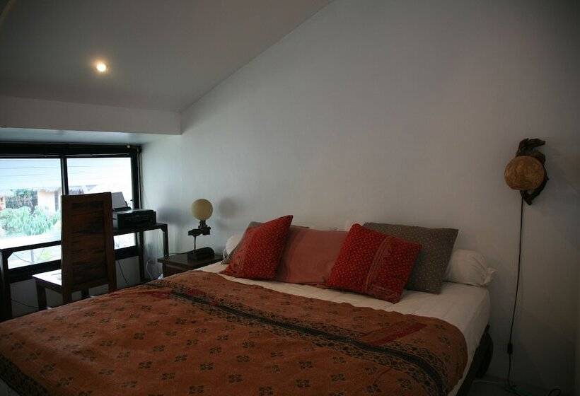 Отель Sai Naam Lanta Residence