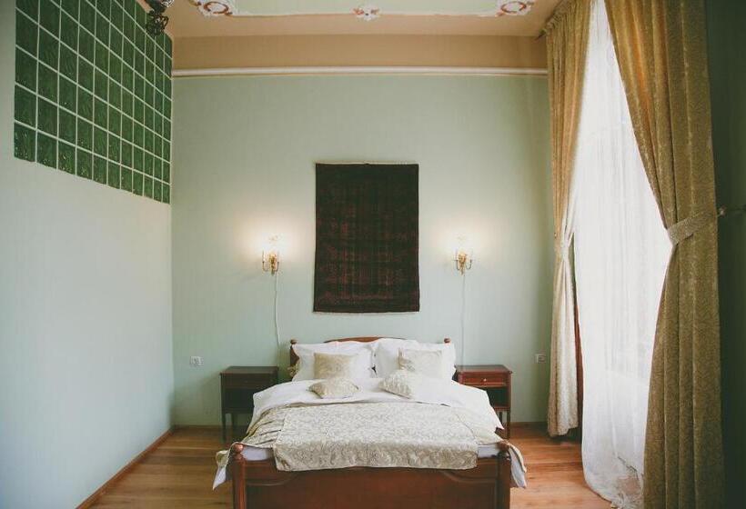 Общежитие Conac Polizu