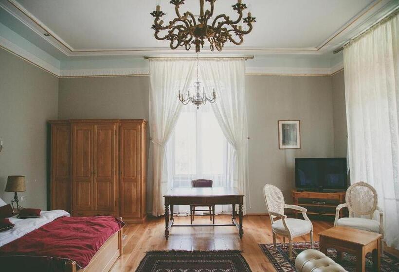 Общежитие Conac Polizu