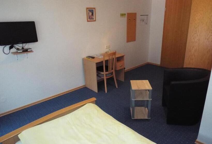 Общежитие Garni Zum Reinhardswald