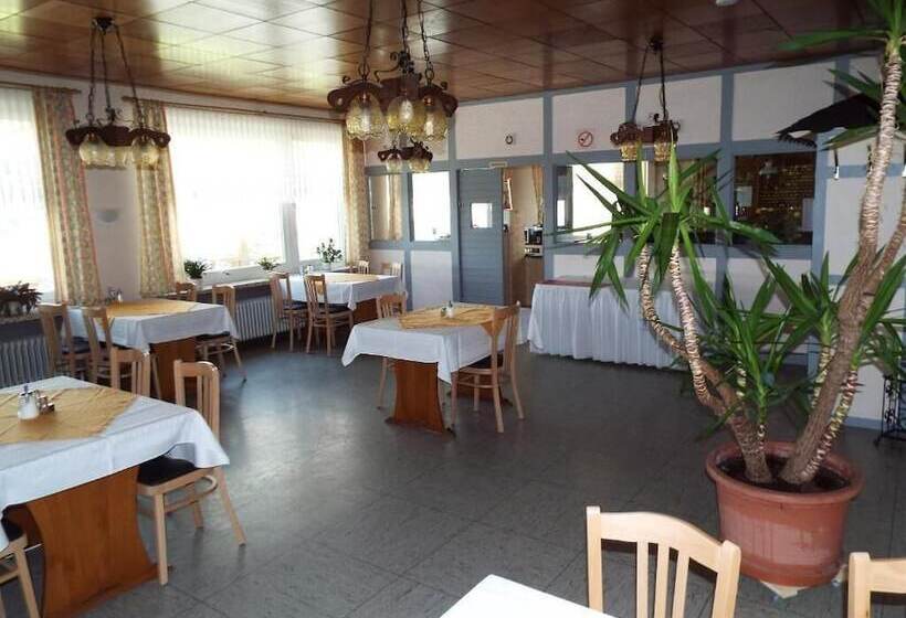 Общежитие Garni Zum Reinhardswald