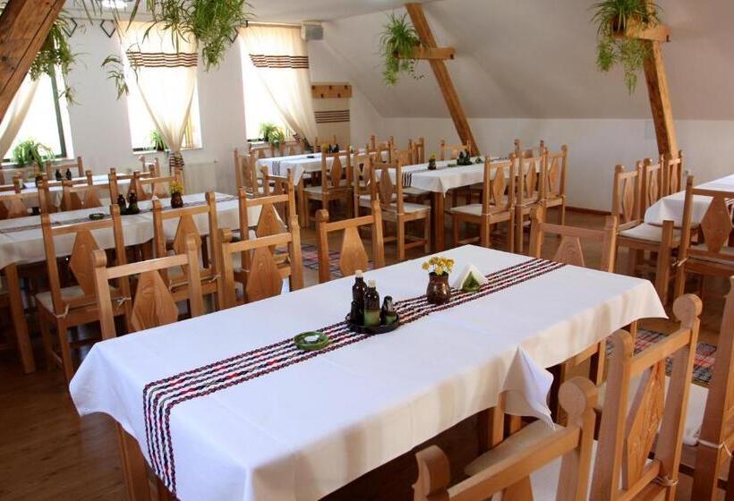 הוסטל Hanul Kassay