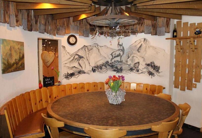 旅馆 Landhuus Frauenkirch