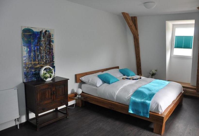 הוסטל Le Relais Du Château Monney