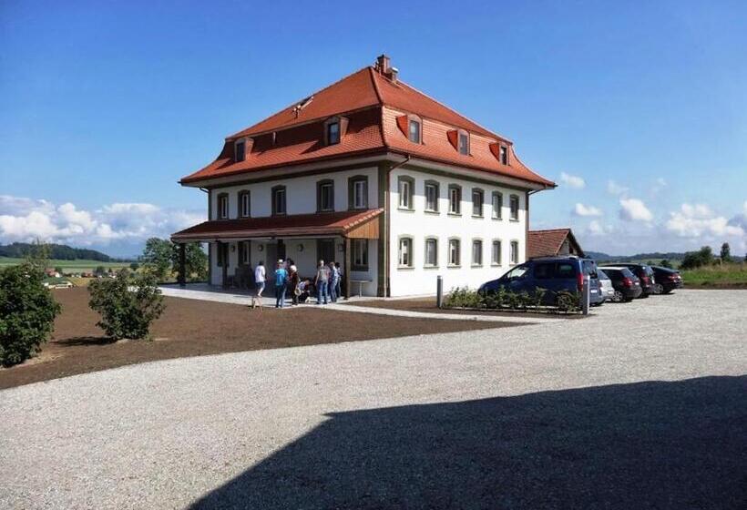 فندق صغير Le Relais Du Château Monney