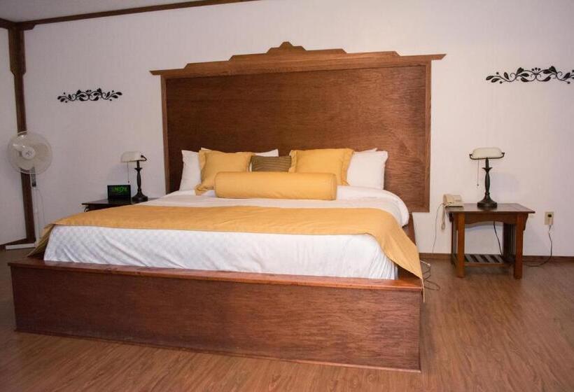 호스텔 Mayflower Inn