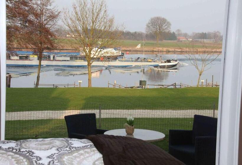 הוסטל Veerhuys Tante Jet