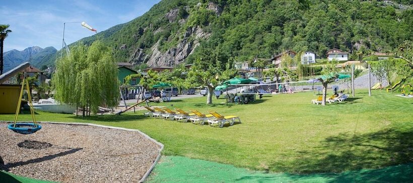 Bamboohouse Motel Riazzino