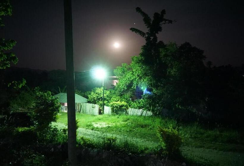 مبيت وإفطار Cocoa Village Guesthouse