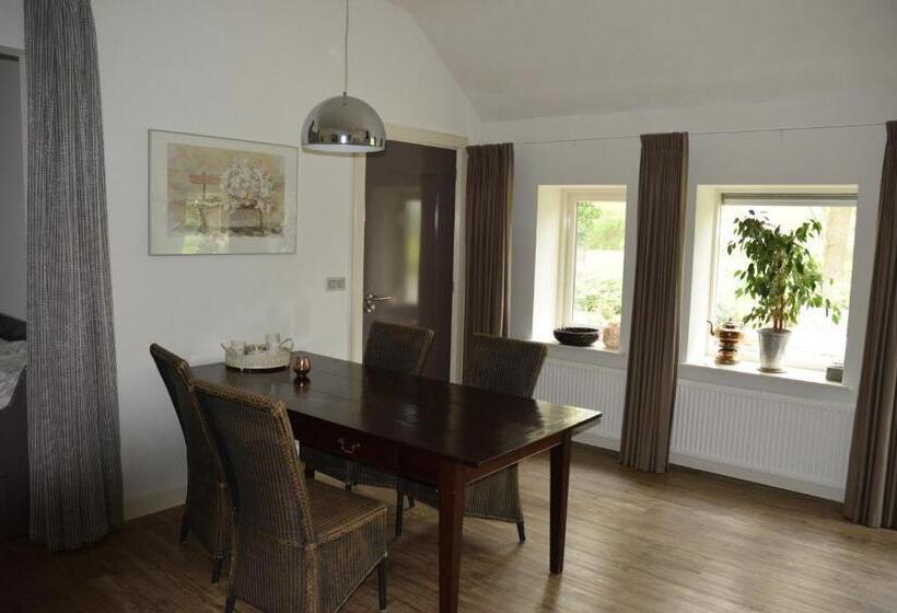 تختخواب و صبحانه De Hiddinghhoeve