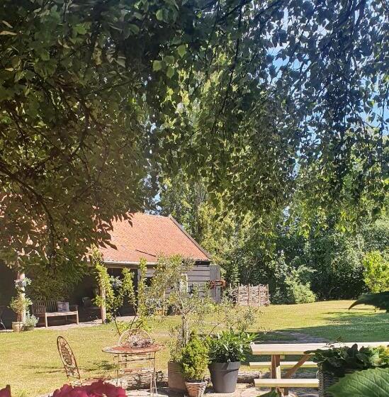 Bed and Breakfast De Zeeuwsche Hoeve