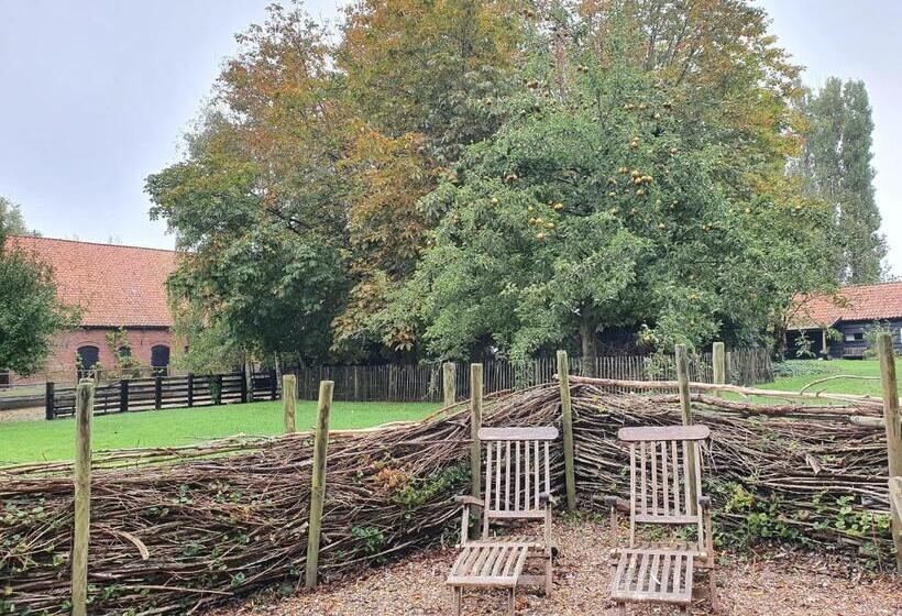 Bed and Breakfast De Zeeuwsche Hoeve