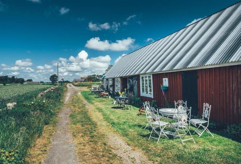 住宿加早餐  Farmors Lada