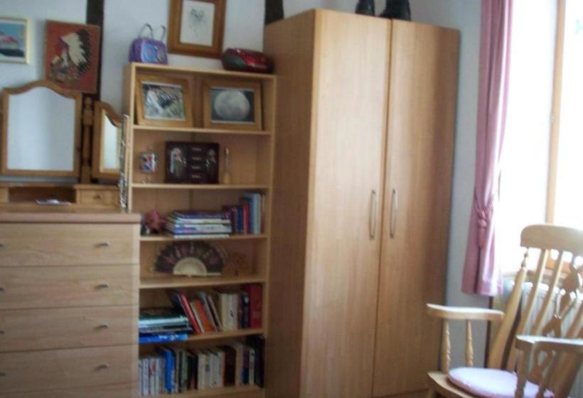 مبيت وإفطار La Châtaigne Dorée