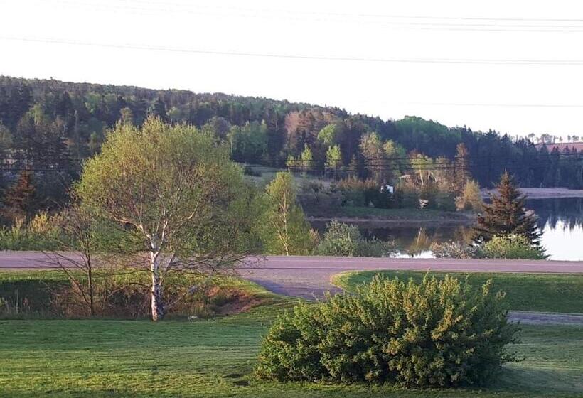 مبيت وإفطار The Lookout Inn