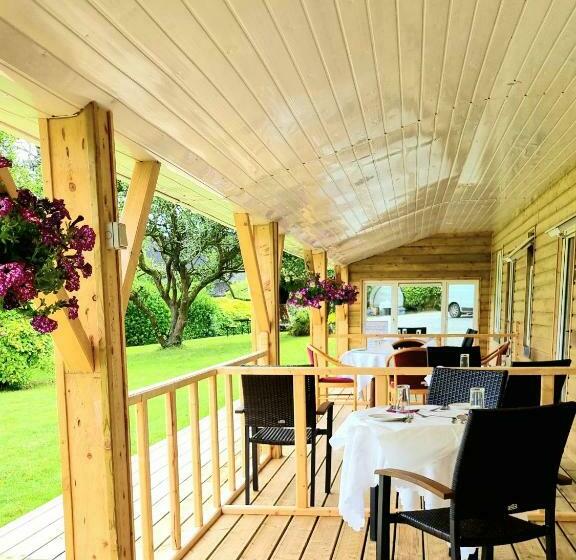 Bridge View House B&b And Restaurant