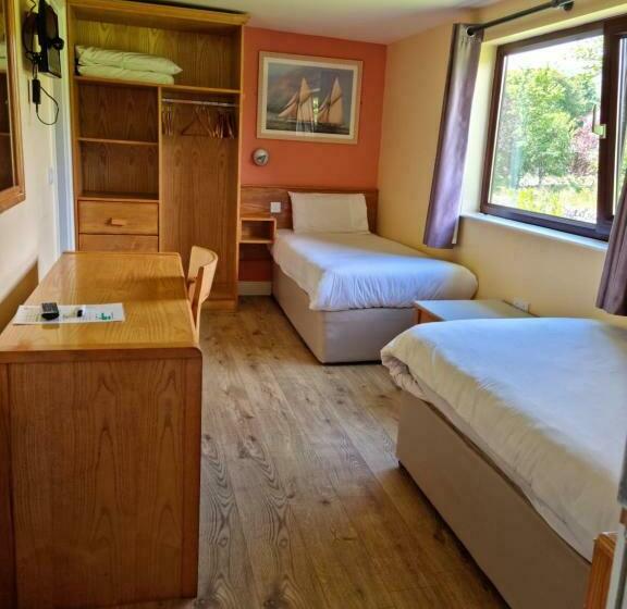 Bridge View House B&b And Restaurant