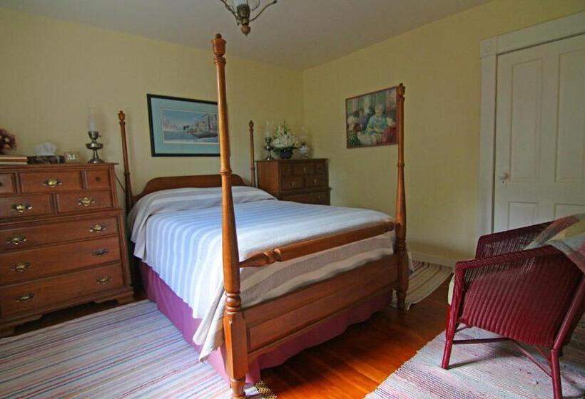 Fairmount Bed & Breakfast