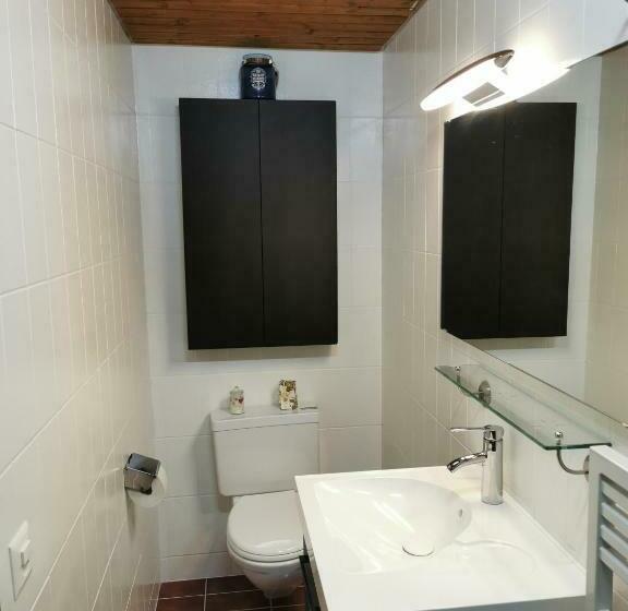 Ferienwohnung Und B&b Chasa Janett