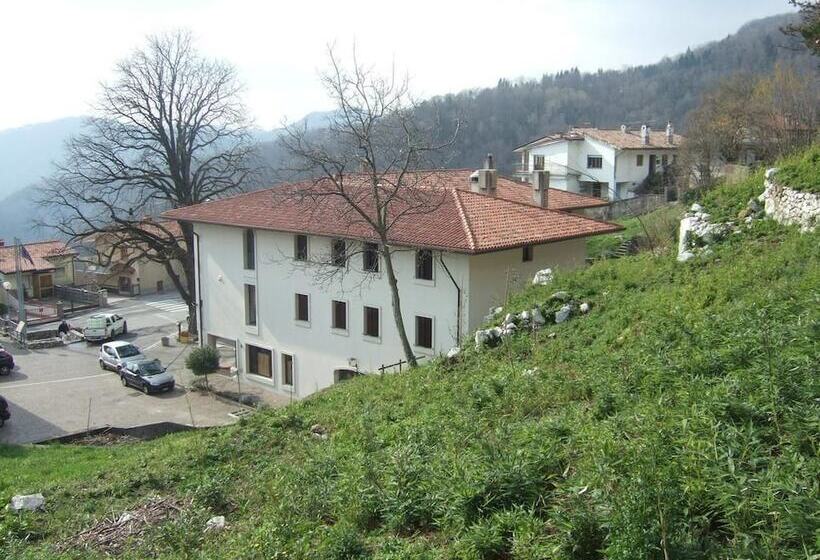 호텔 Albergo Alla Posta