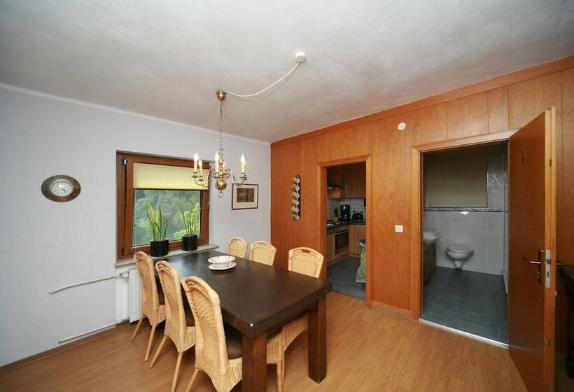 בית מלון כפרי Altes Zollhaus Nähe Luxemburg