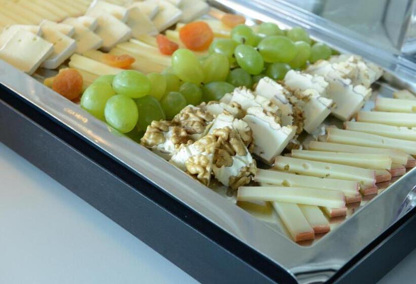 בית מלון כפרי Ava