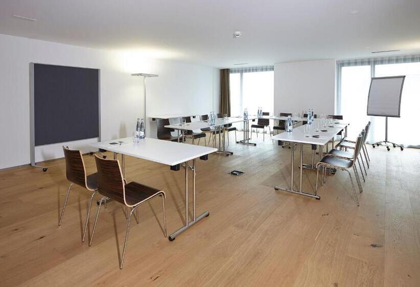 בית מלון כפרי Ava