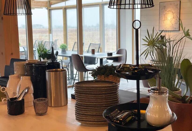 فندق Bodelssons By The Sea