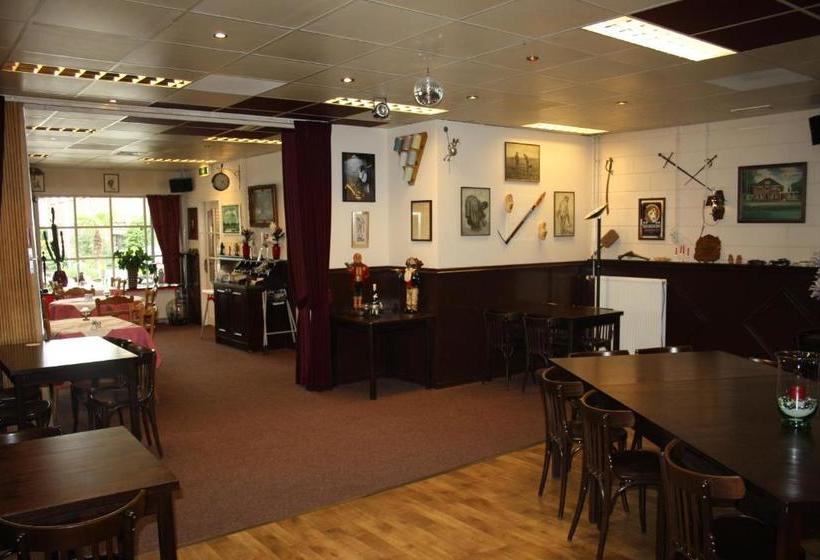 酒店 Café Restaurant Snackbar Beerzerveld