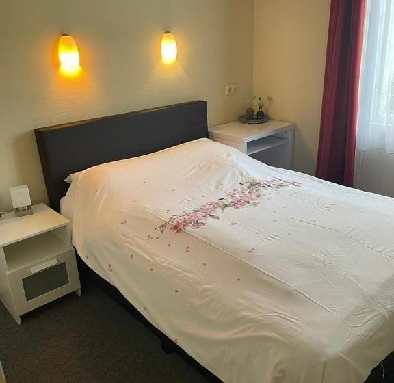 酒店 Café Restaurant Snackbar Beerzerveld