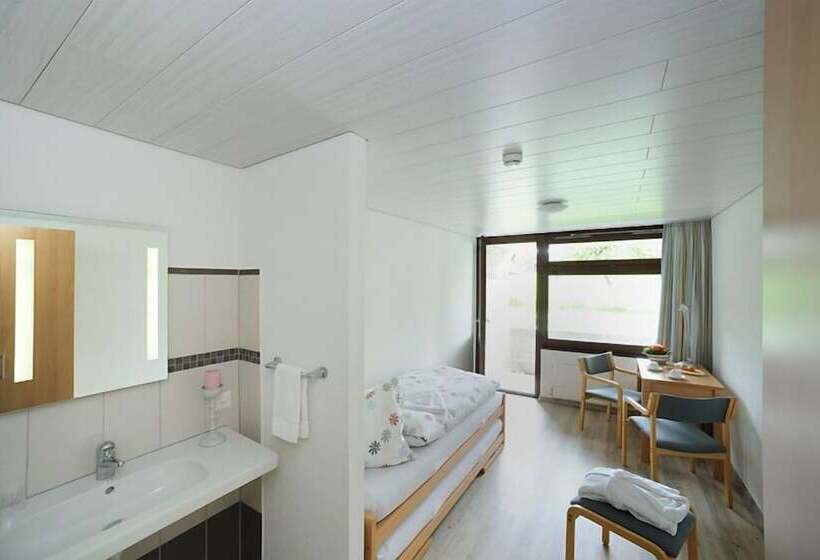 בית מלון כפרי Centre De Sornetan