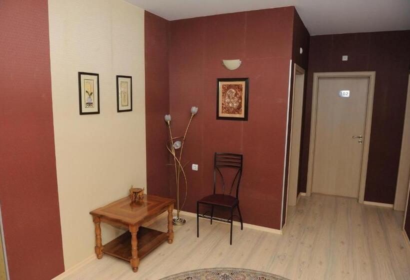 فندق Complex Racic